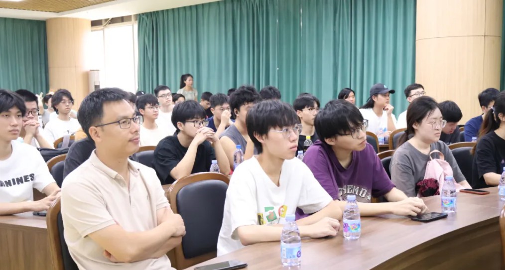 美信檢測(cè)攜手深大師生共啟2024實(shí)踐探索之旅