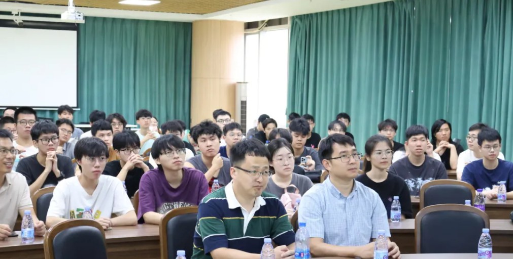 美信檢測(cè)攜手深大師生共啟2024實(shí)踐探索之旅